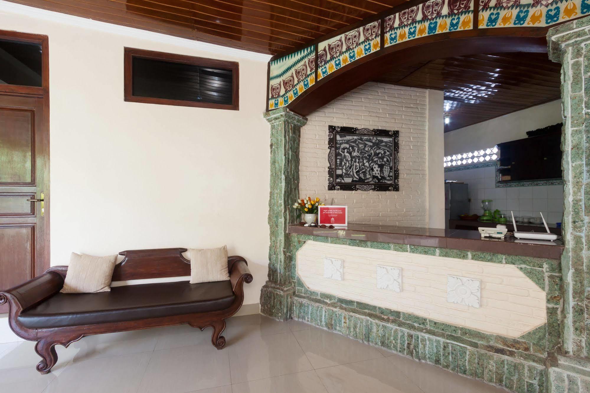 Zen Rooms Sanur Blanjong Sekawaru Exteriér fotografie
